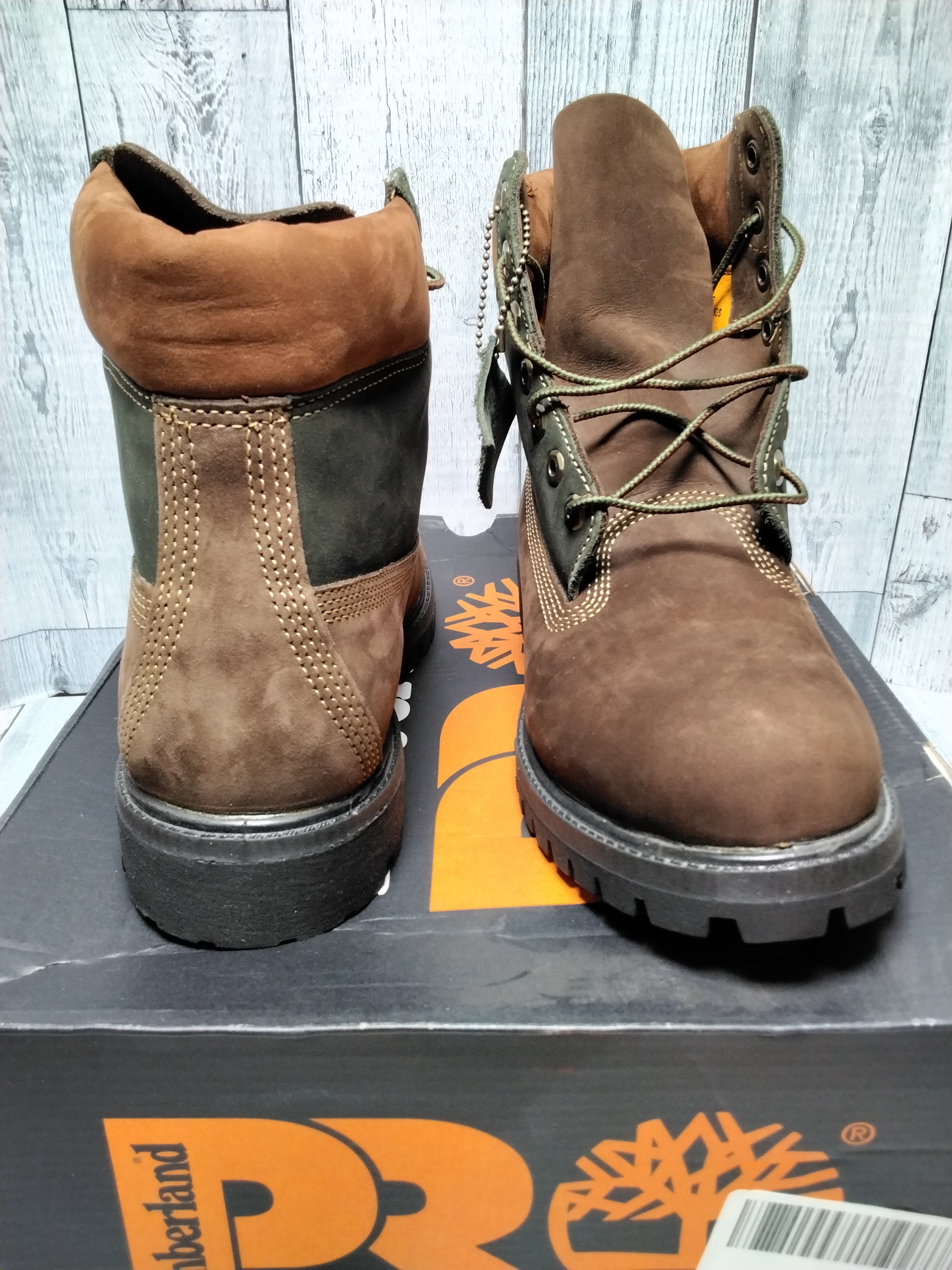 Timberland Men's 6-Inch Waterproof Boots, Sz 8 *New w/o Original Box* (7783101530350)